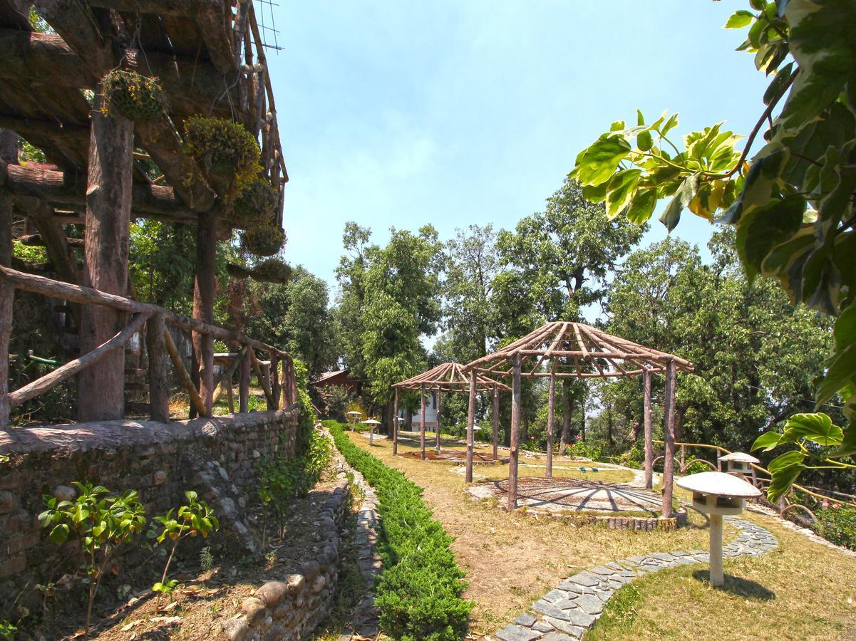 Oyo 5248 Surbee Resorts 穆索里 外观 照片