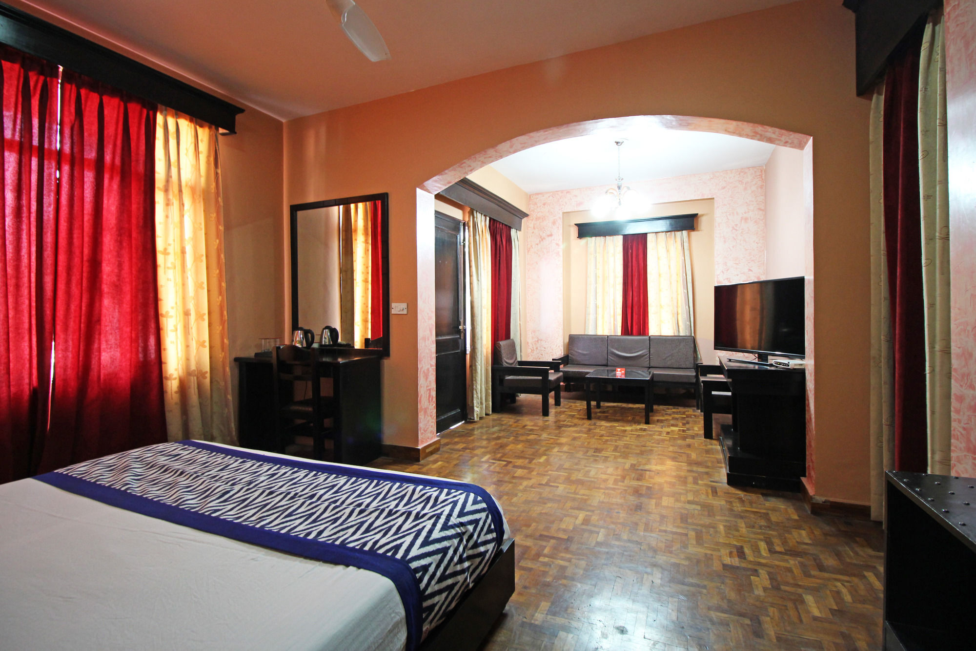 Oyo 5248 Surbee Resorts 穆索里 外观 照片