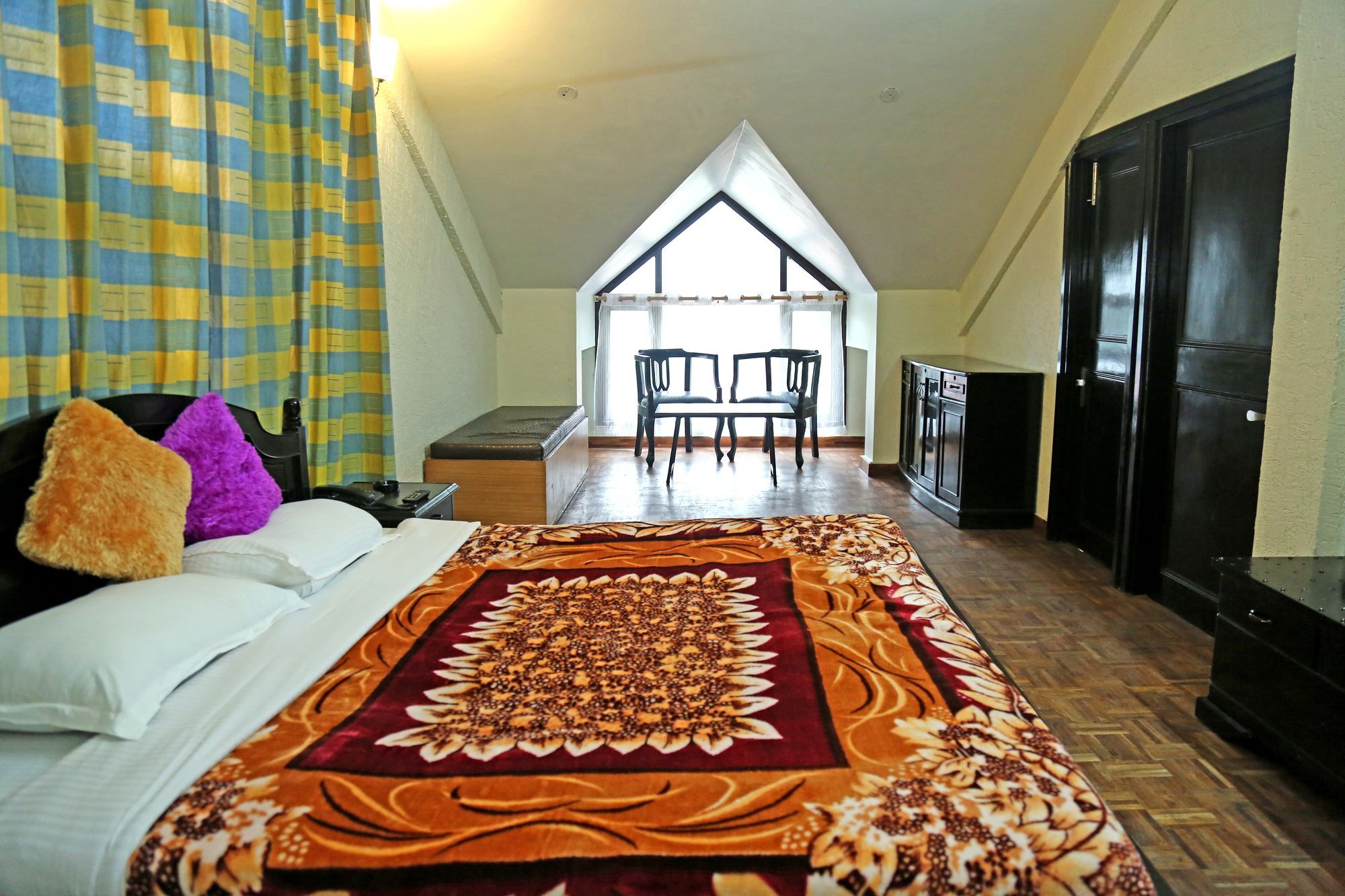 Oyo 5248 Surbee Resorts 穆索里 外观 照片